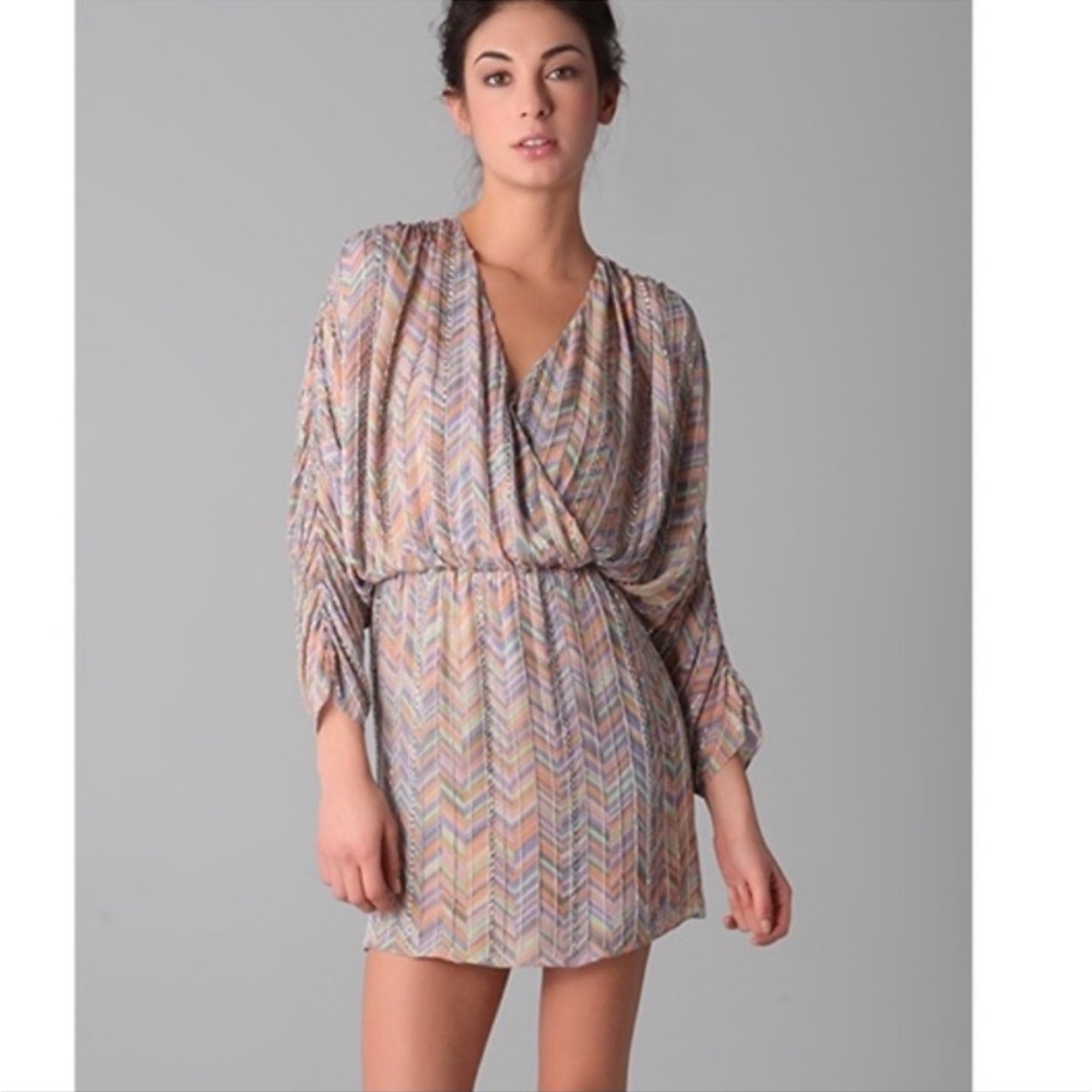 Parker Batwing zigzag Beaded Dress size M